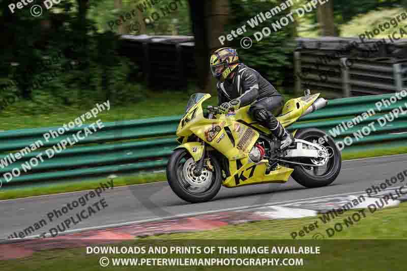 cadwell no limits trackday;cadwell park;cadwell park photographs;cadwell trackday photographs;enduro digital images;event digital images;eventdigitalimages;no limits trackdays;peter wileman photography;racing digital images;trackday digital images;trackday photos